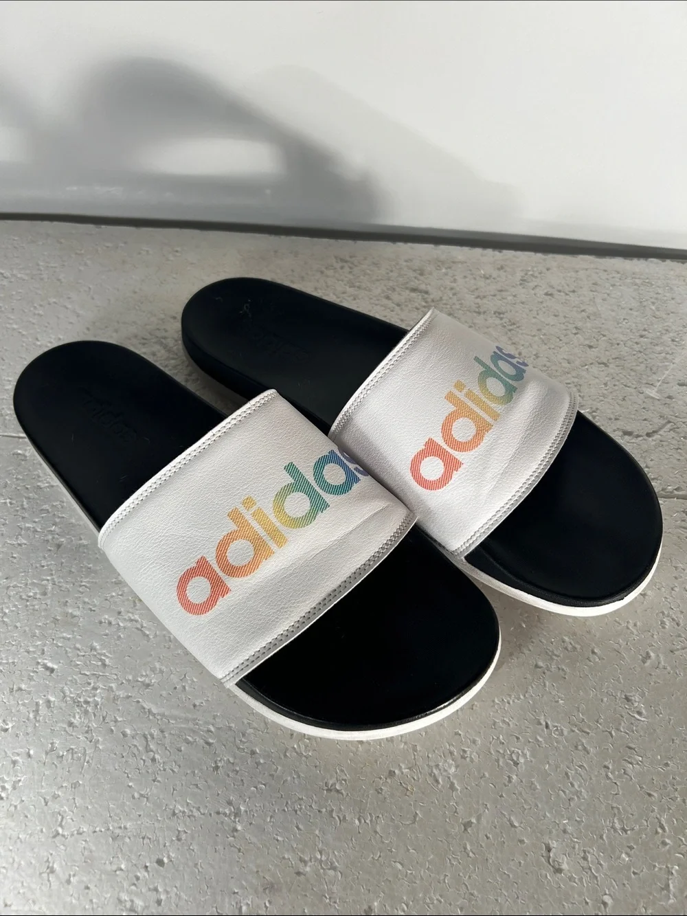 Adidas Mens SZ 13 White Slide Sandal Rainbow Logo Sporty Beach Sandal Poolside